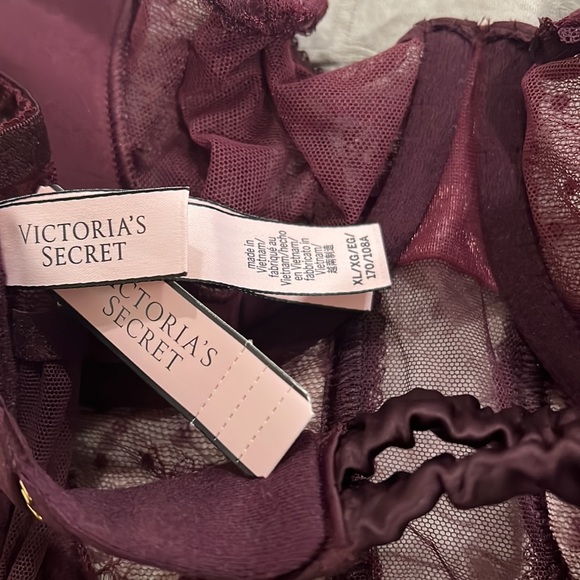 NWT Victorias Secret Lingerie Set! - Picture 6 of 6